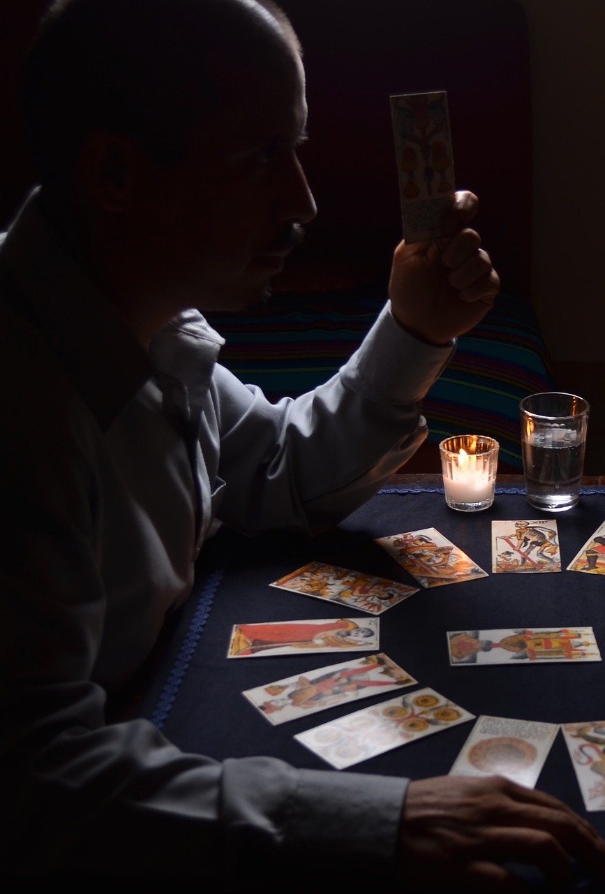 Inbox Oracle / Tarot Readings